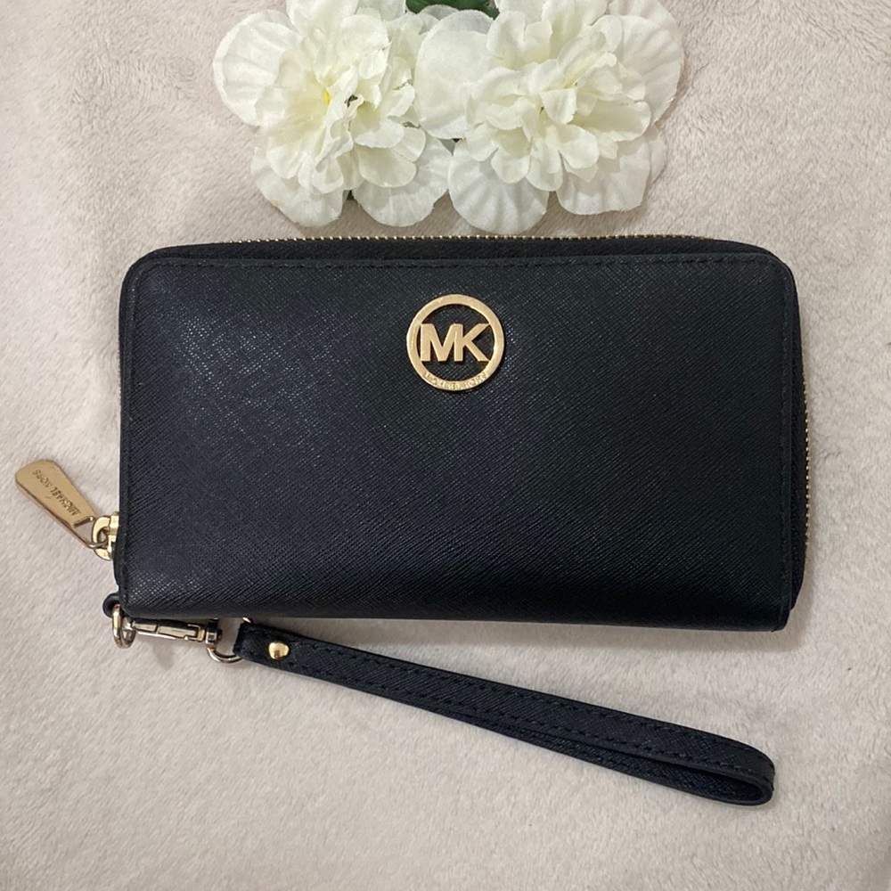 Michael Kors, wristlet wallet